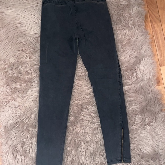 Beulah, Black Moto Jegging, Size L - Picture 2 of 6